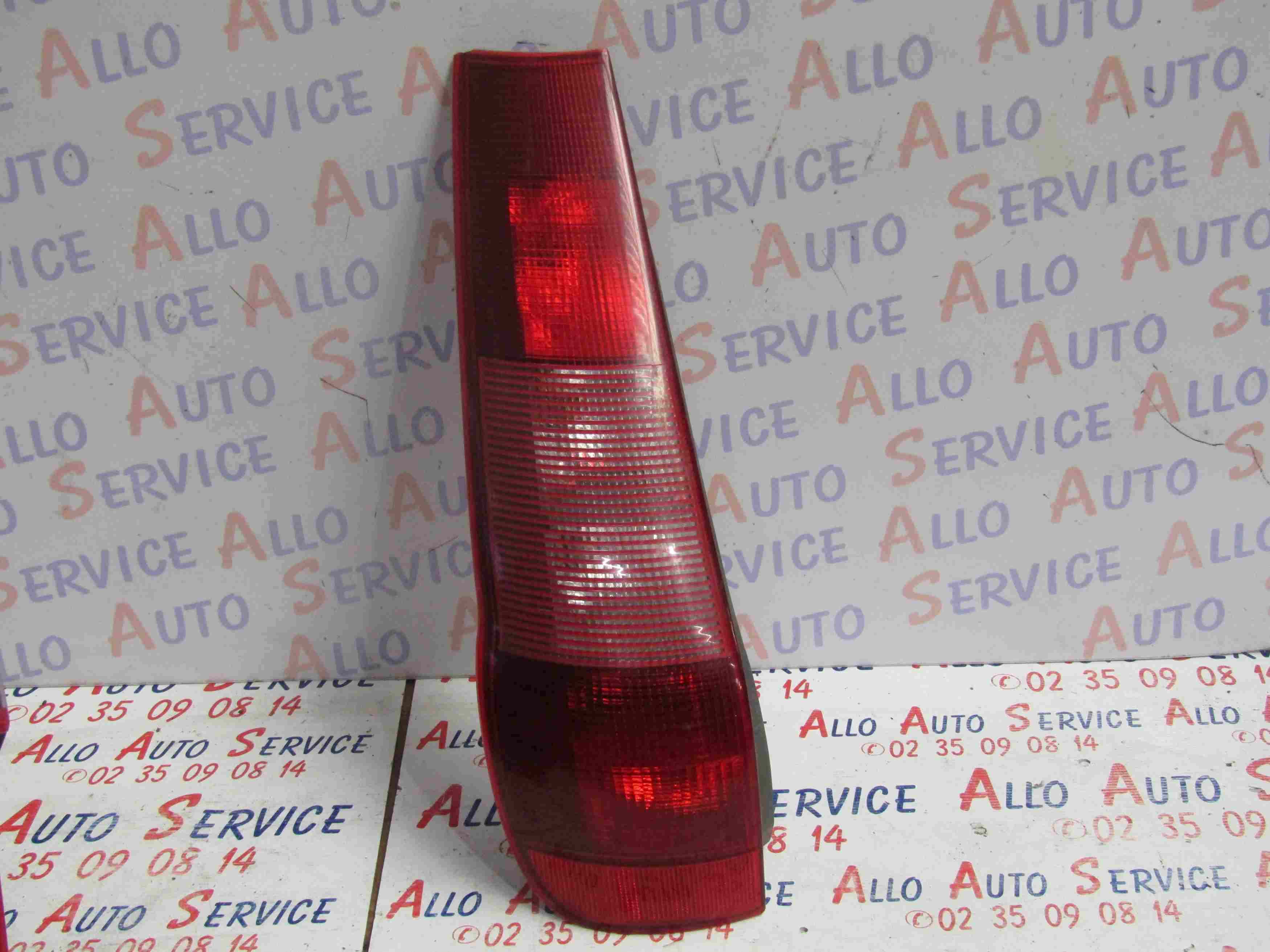 Feu Arriere Gauche
FIAT Punto
12.1994

Couleur : Rose
Frais de port sur devis