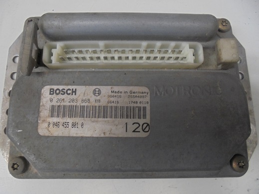 Calculateur 
FIAT Brava Bravo 1.4
An 1995 

Bosch 0261 203 868
0 046 455 801 0