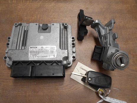 Kit de demarrage 
FIAT Grande Punto 3 1.9DT Multijet 120CV
An : 09.2005 / 12.2013

Comprenant

Neiman avec 1 clé

Calculateur BOSCH
0281012303
1994243B2AAM

BSI Delphi
00517187870
