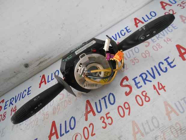 Bloc commodo 
FIAT 500 (2)
An 07.2007 - 03.2016

Référence : 07354724690