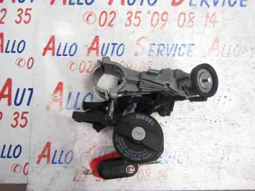            Neiman 

 FIAT Punto grande 3 5p 1.3DT multijet 

contenant 
-1 neiman
-1 clef 
-1 bouchon de réservoir 

             Frais de Port sur devis

