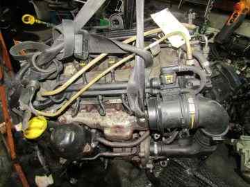 Moteur 
FIAT Punto EVO 3 1.3 JTD

Type moteur : 199A2000


Vendu sans alternateur, démarreur, compresseur de clim

Garanti(e) 3 mois

Frais de Port sur devis