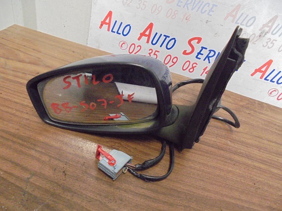 Retro Electrique Gauche
FIAT Stilo
An 03.2003 - 04.2008

Contour de glace usé

