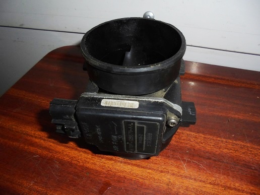 Debitmetre Air 
FORD Mondeo 1.8 TD 90CV 
An 10.1996 ...

Réf : 97BP-12B579-AA

