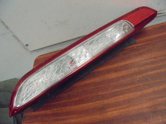 Feu Arriere Gauche
FORD Focus 2
An 01.2008 - 12.2010

