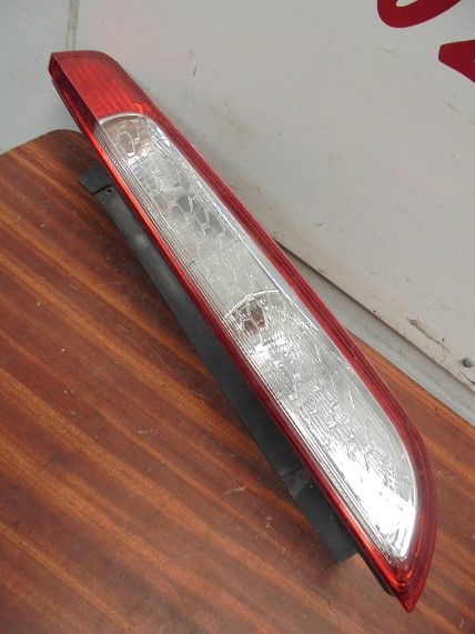 Feu Arriere Droit
FORD Focus 2
An 01.2008 - 12.2010