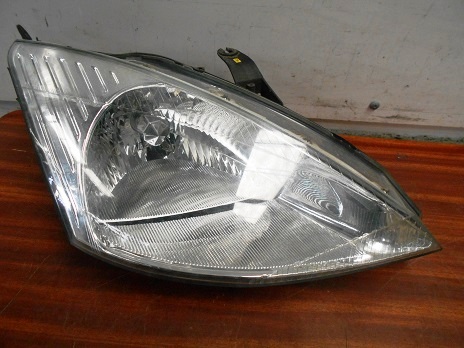 Optique Droit FORD Focus 1
An 10.1998 - 09.2004
