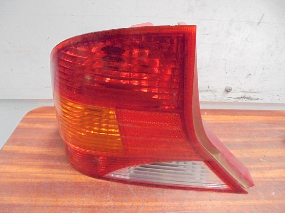 Feu Arriere Gauche
FORD Focus
An 10.1998 - 09.2004

