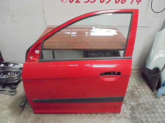 Porte AV Gauche
KIA Picanto (5 portes)
An 01.2008 - 03.2011

Vendue nue

Frais de Port sur devis