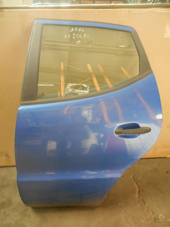 Porte AR Gauche
MERCEDES Classe A 170 (168)
An 07.1998 - 01.2001

Vendue nue
Frais de Port sur devis