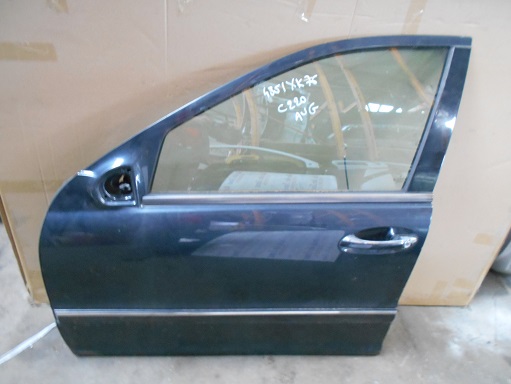 Porte AV Gauche
MERCEDES Classe C220 (203) phase 1
An 05.2000 - 09.2003

Vendue nue
Frais de Port sur devis