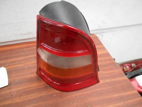 Feu Arriere Gauche
MERCEDES Classe A 1 (168) Phase 1

1998-01->2001-03

