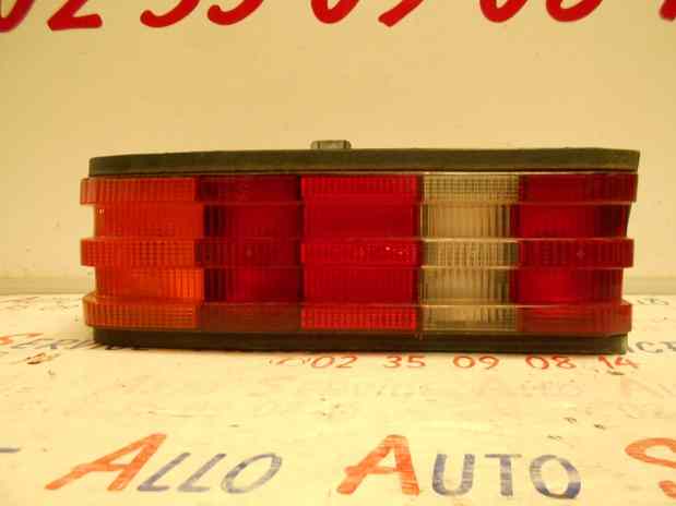 Feu Arriere Droit
MERCEDES 190 I (W201) phase 2

Années 09/1988 à 06/1993

