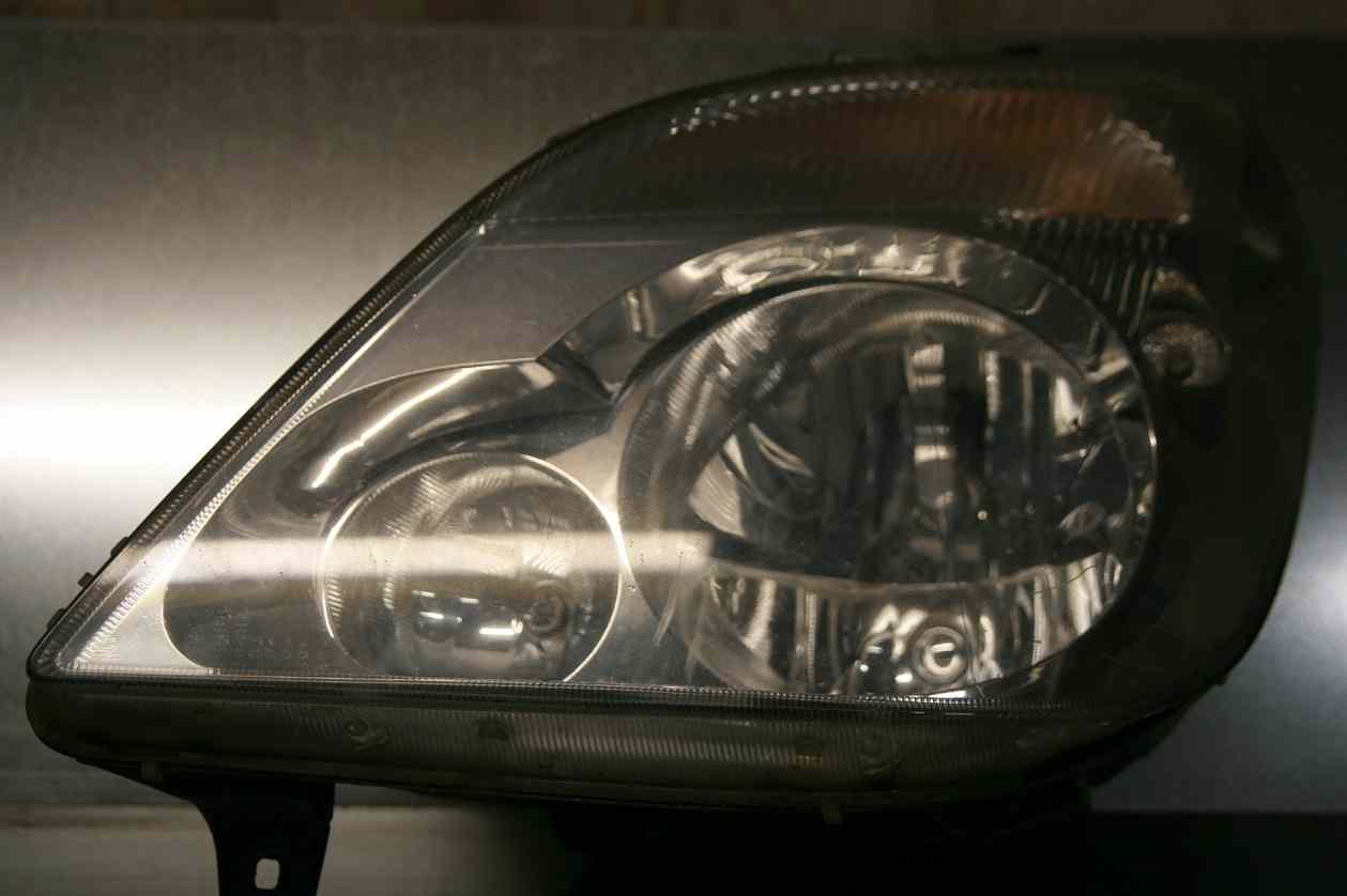 Optique Gauche SPRINTER 2 (906)
09.2008
