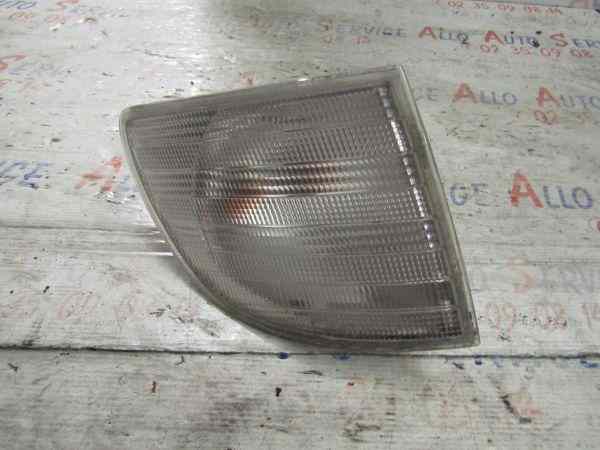 Clignotant Droit

MERCEDES Vito 638 112



