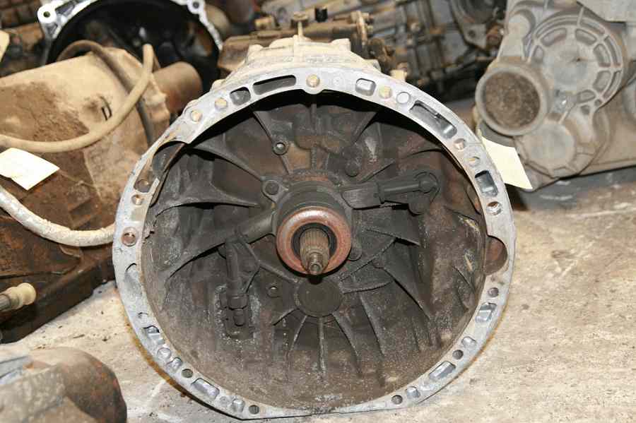 Boite de vitesses MERCEDES SPRINTER II (906) 413 CDi
06.2012

Type boite : A0012603600
170.000 Km

Garanti(e) 3 mois

Frais de Port sur devis