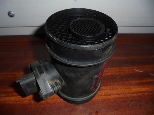 Debitmetre Air 
NISSAN Cabstar 3.0D 125CV
An 12.2003 - 03.2008

Bosch 0281 002 663
22680-69T61

