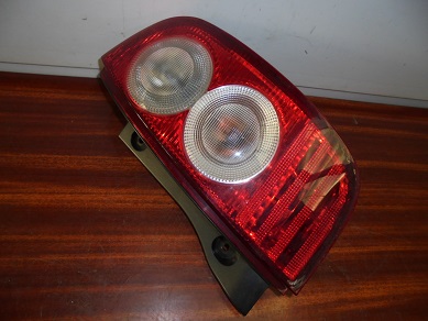 Feu Arriere Droit
NISSAN Micra 3
An 07.2005 - 11.2007
