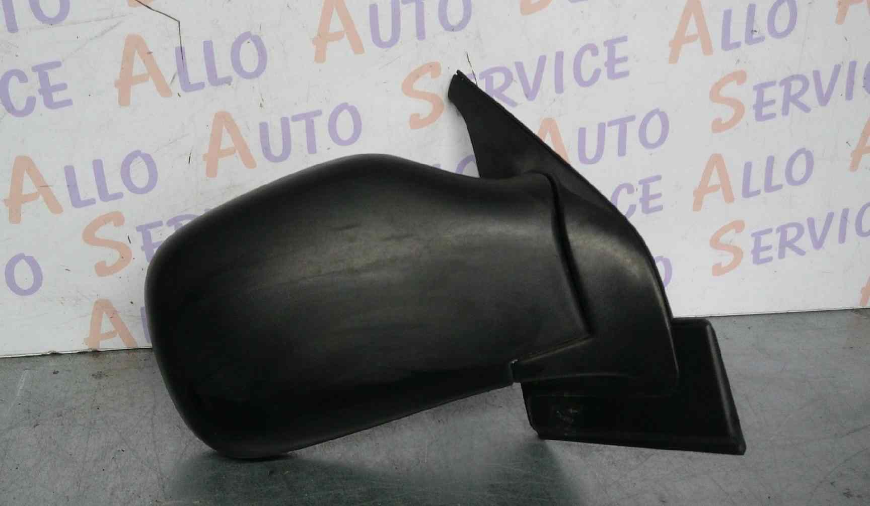 Retro Manuel Droit NISSAN SERENA 1 PHASE 2

MILLESIME 08/1997

