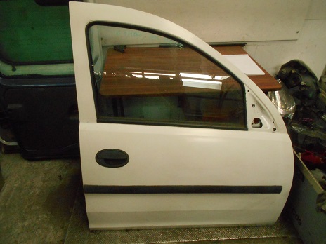 Porte AV Droit
OPEL Combo 2 CARGO (C) PHASE 2

2004-07->2011-12 

Frais de Port sur devis