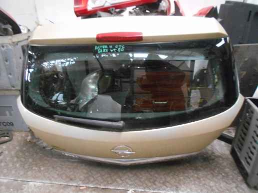 Hayon 
OPEL Astra H 
An 04.2004 - 12.2006

Frais de Port sur devis