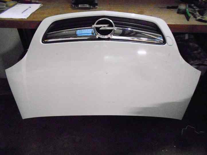 Capot 
OPEL Meriva A phase 2
An 01.2006 - 09.2010

Frais de Port sur devis