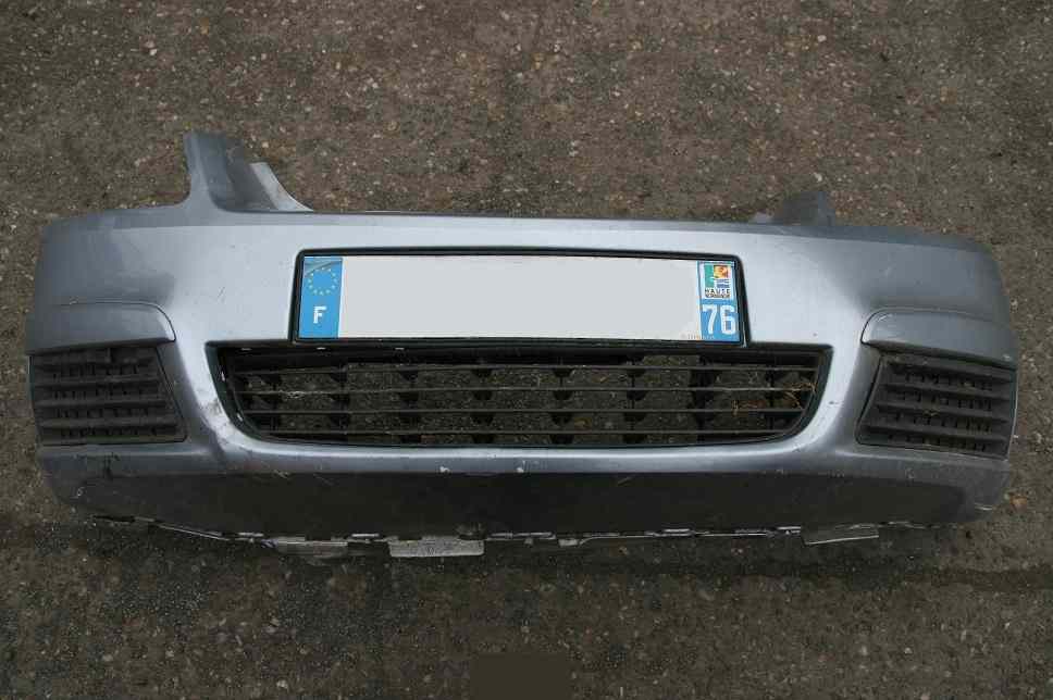 Pare Choc Av OPEL Zafira B
12.2006

Couleur Gris/Bleu

Frais de Port sur devis