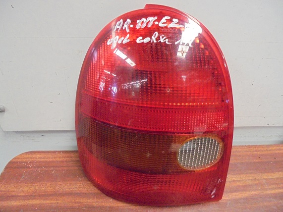 Feu Arriere Gauche
OPEL Corsa B
An 03.1993 - 04.1997

