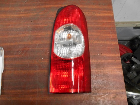 Feu Arriere Droit
OPEL MOVANO 2 

11/2003 au 05/2010
