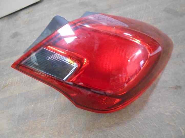 Feu Arriere Droit
OPEL Corsa E
An 07.2017
