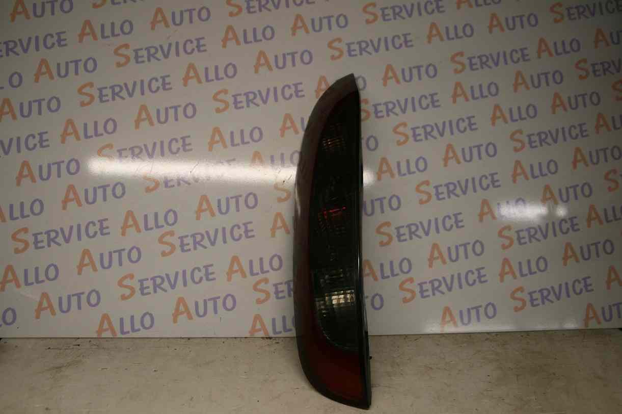 Feu Arriere Gauche OPEL Corsa C phase 2
08/2004
