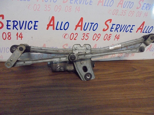 Systeme Essuie glace Avant
OPEL Astra III Break (H)
An 09.2005 - 12.2006

BOSCH 3 397 020 632

GM 131 11 211 

