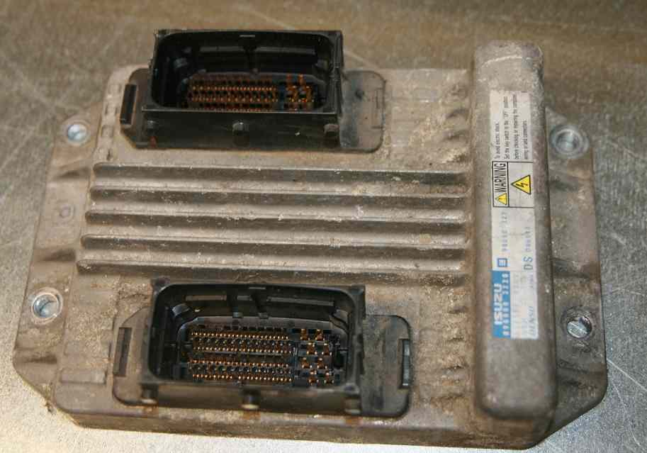 Calculateur Moteur OPEL Meriva 1.7CDTI

ISUZU : 8980003220
DENSO : 1125000200
GM : 98000322