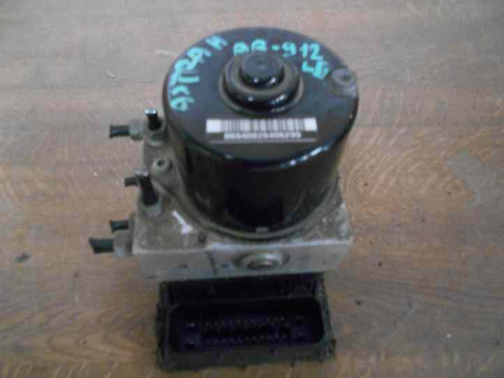 Bloc hydraulique ABS 
OPEL Astra H 1.7 CDTI 110CV 16V
An 01.2007 - 06.2011

GM 13 246 535  avec  ESP
Ate 10.0206-0290.4 / 10.0960-0554.3
