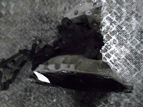 Boite de vitesses 
OPEL Astra 1.4i 

Type boite : F13 2J
146 000 Km

Garanti(e) 3 mois

Frais de Port sur devis