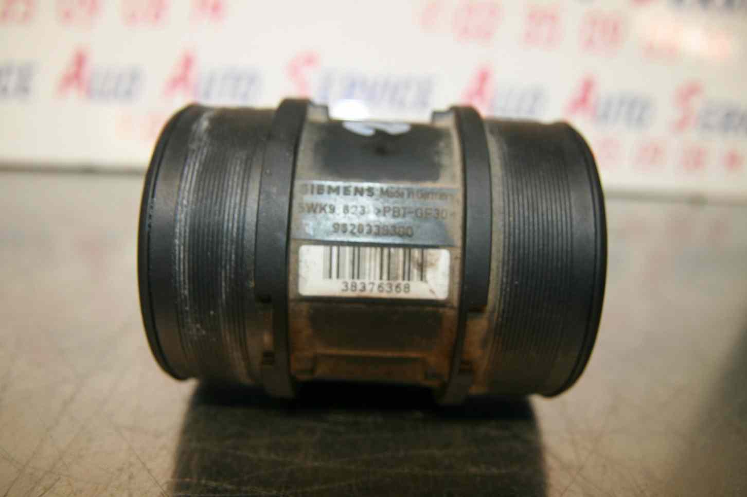 Debitmetre Air 
PEUGEOT 206 Phase 1 2.0 HDI 90CV

SIEMENS 5WK9 623

12.2001