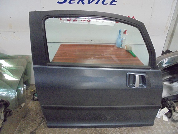 Porte AV Droit
PEUGEOT 1007
An 04.2005 - 12.2010

Vendue nue
Frais de Port sur devis