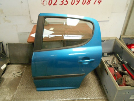 Porte AR Gauche
PEUGEOT 207

2006-04->2013-06 
Vendue nue
Frais de Port sur devis