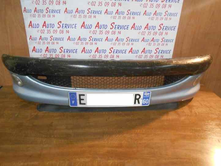 Pare Choc Avant 
PEUGEOT 206
An 2004

Traces de scotch 
Frais de Port sur devis