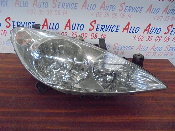 Optique Droit
PEUGEOT 307 Série 1
An 04.2001 - 07.2007 


