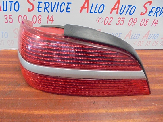 Feu Arriere Gauche
PEUGEOT 406 série 2
An 04.1999 - 04.2004 
