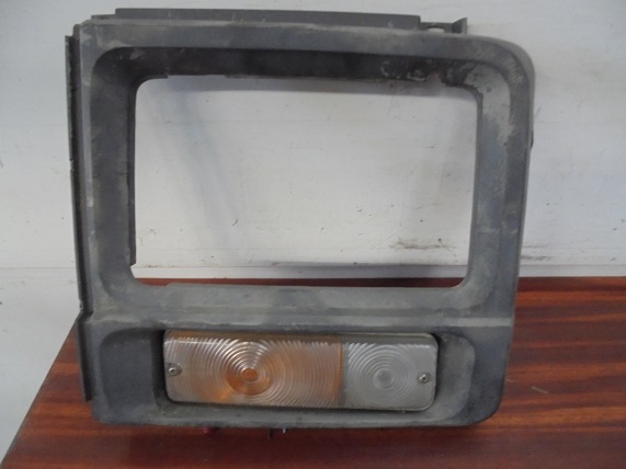 Clignotant Gauche
PEUGEOT J5
AN 01.1982 / 12.1988
