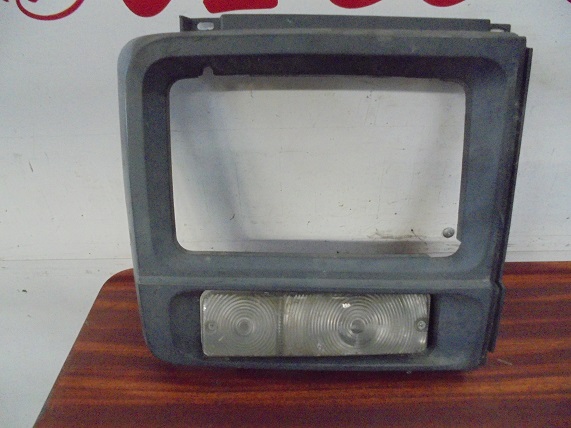 Clignotant Droit
PEUGEOT J5
AN 01.1982 / 12.1988