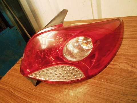 Feu Arriere Droit
PEUGEOT 206+
An 03.2009 - 05.2013

