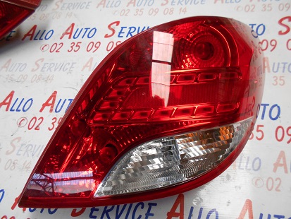 Feu Arriere Droit
PEUGEOT 207 CC 
An depuis 11.2009

