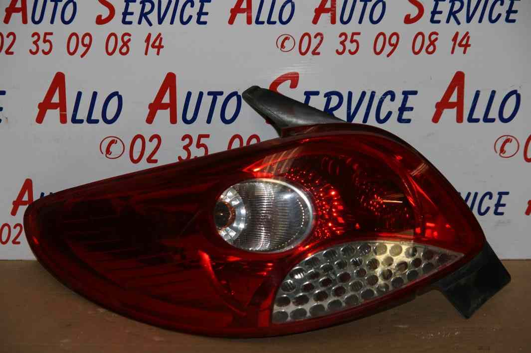 Feu Arriere Gauche PEUGEOT 206+
05.2010

