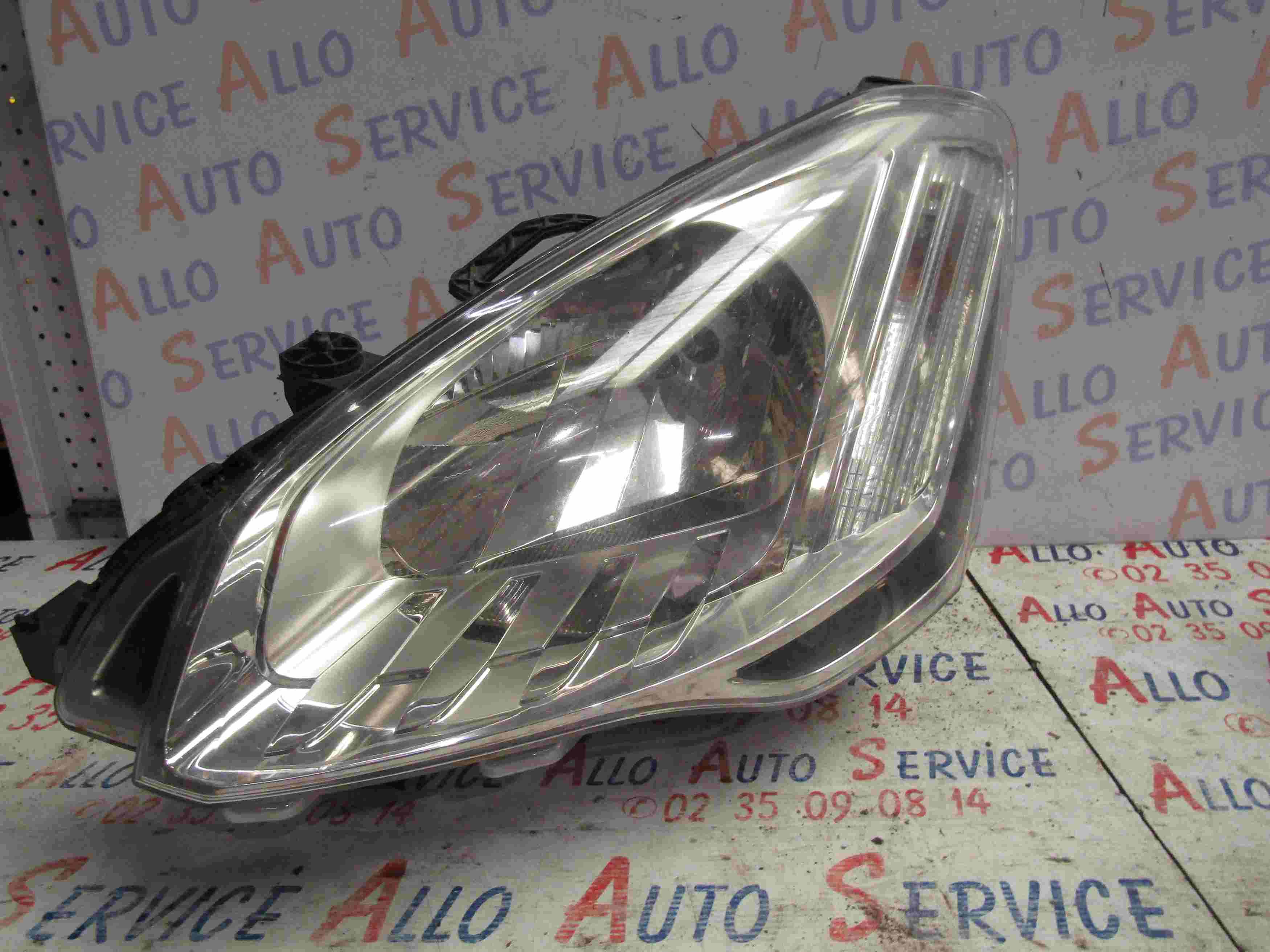 Optique Gauche
PEUGEOT Partner 2 Phase 3 1.6 bluehdi 120 cv

10.2015
Frais de port sur devis

