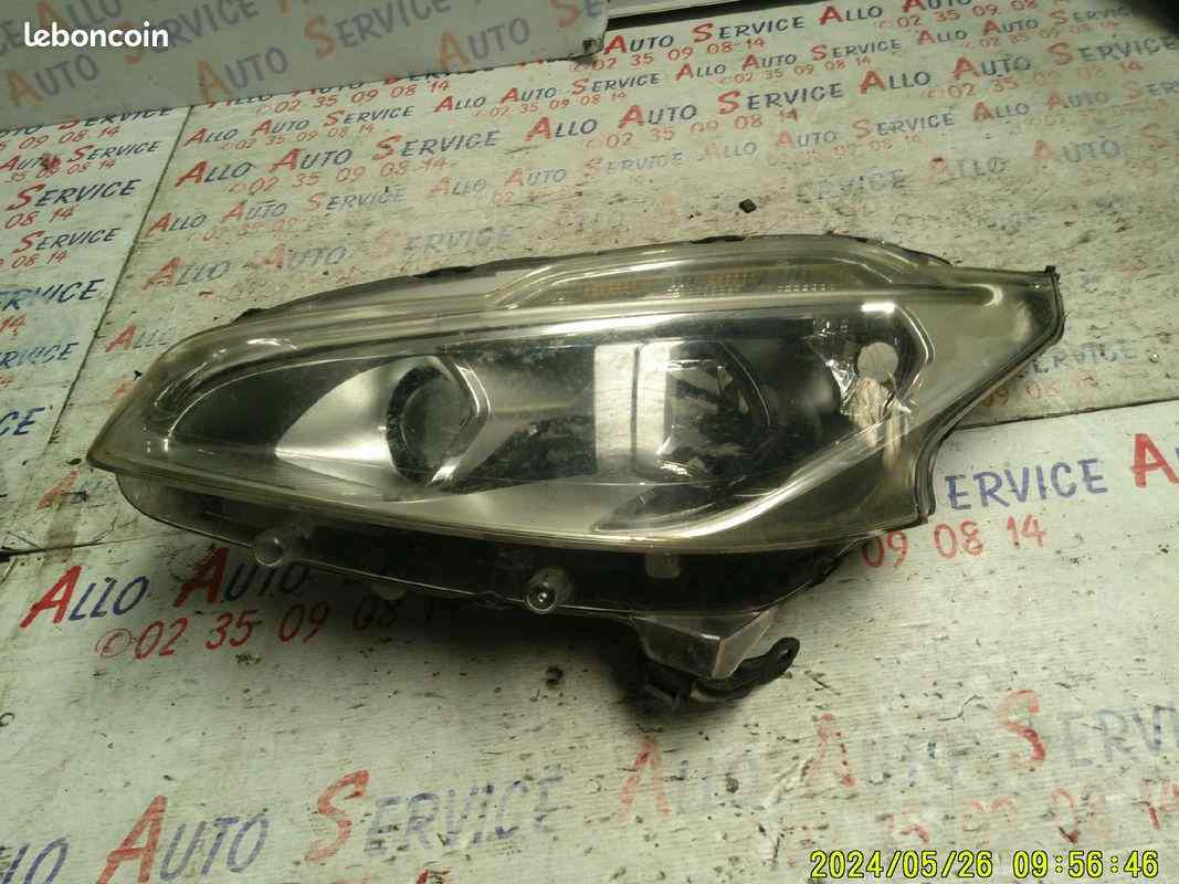 optique Avant GAUCHE 
RETROVISEUR 208 1 PHASE 2 1.6 BLUE HDI 


GARANTIE 12 MOIS