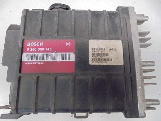 Calculateur 
PEUGEOT 205 1.4L 

Bosch 0280 000 745 

