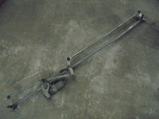 Systeme Essuie glace Av
PEUGEOT 308 
An 09.2007 - 03.2011

